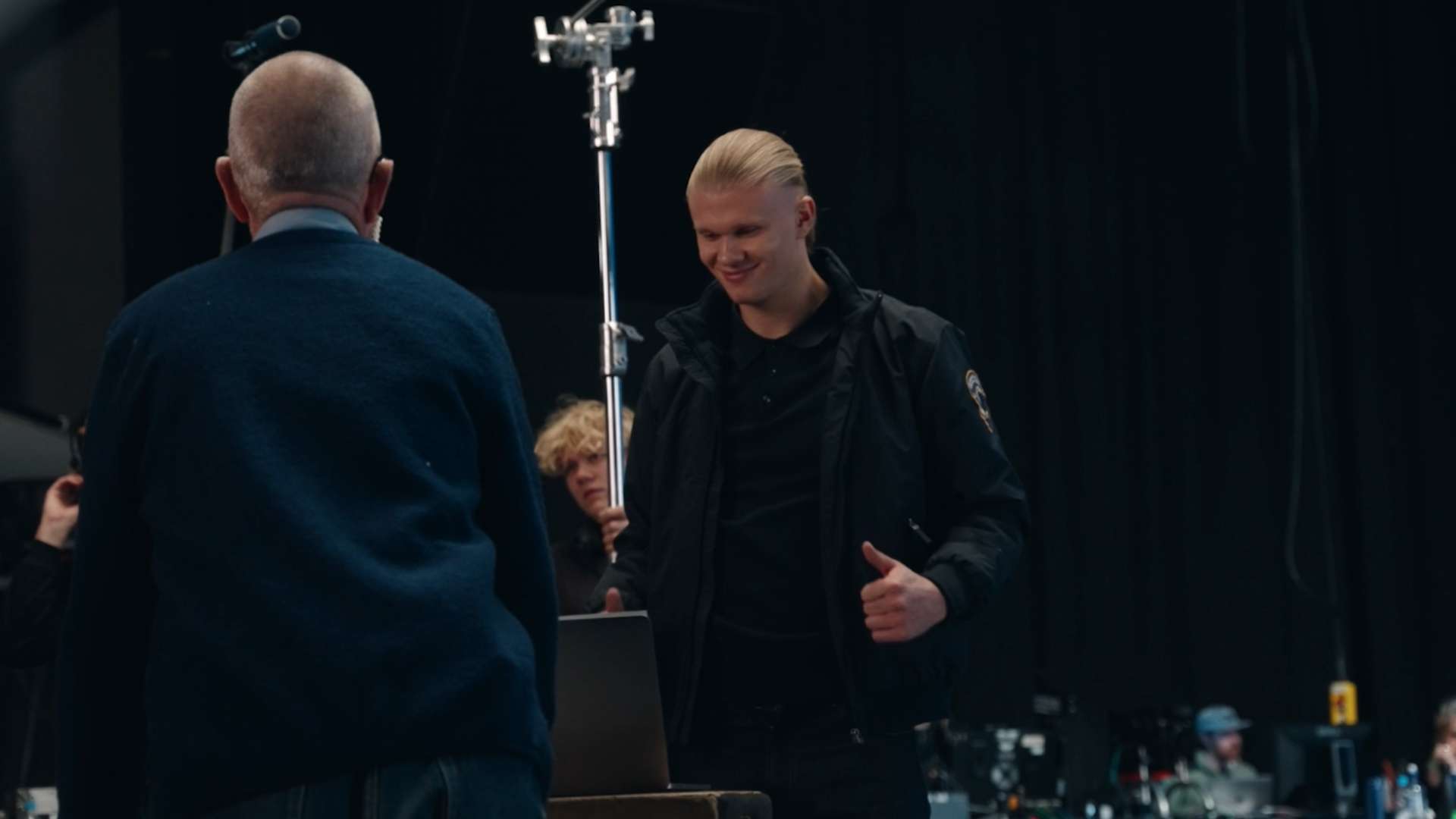 要采取紧凑 要采取紧凑